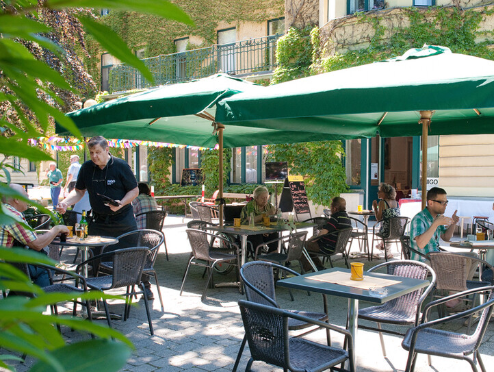 Der Gastgarten des Salon Schönbrunn